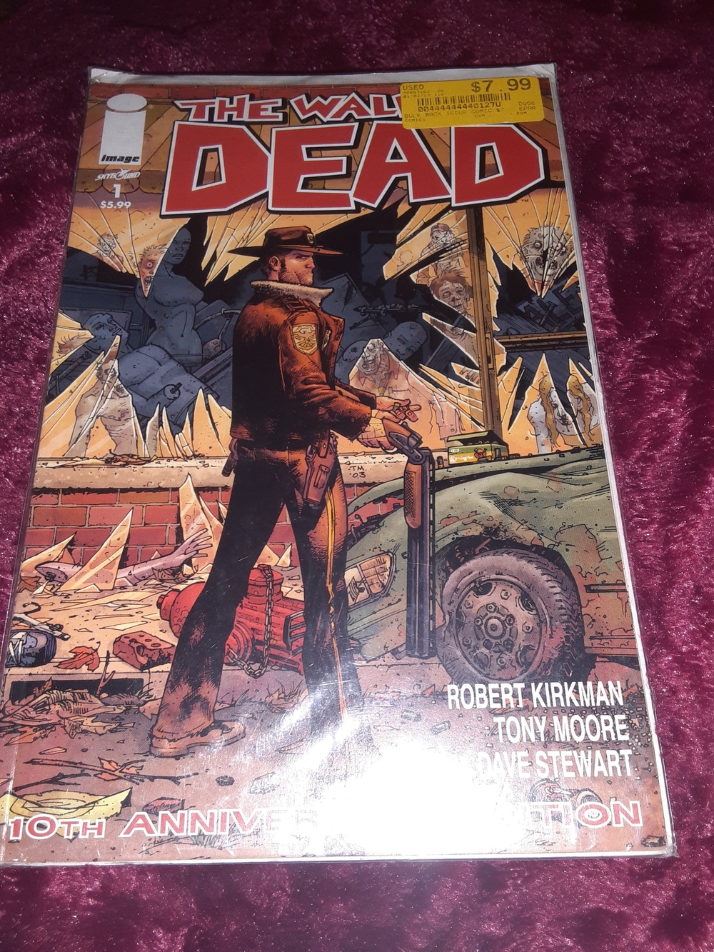 Marvel The Walking Dead Comic Book - Red, Orange, Brown, Black